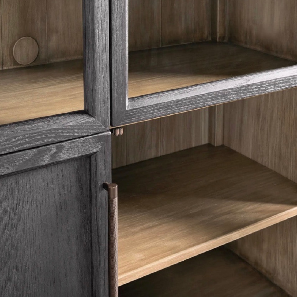 WOODSIDE CABINET | OAK WITH BRASS ACCENTS